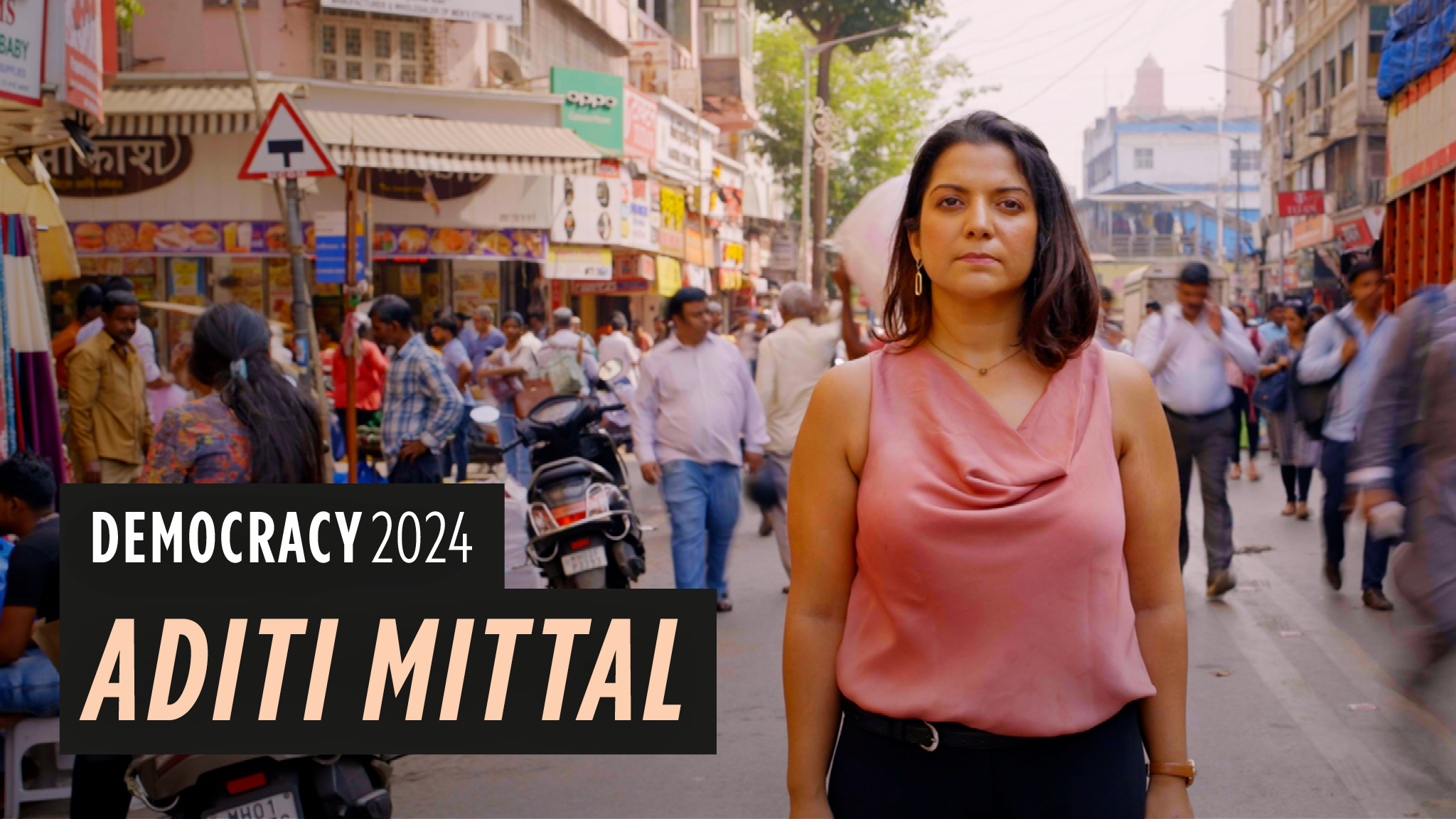  Индийският комедиант Адити Митал изследва по какъв начин политическите възгледи могат да се разграничават в едно семейство 